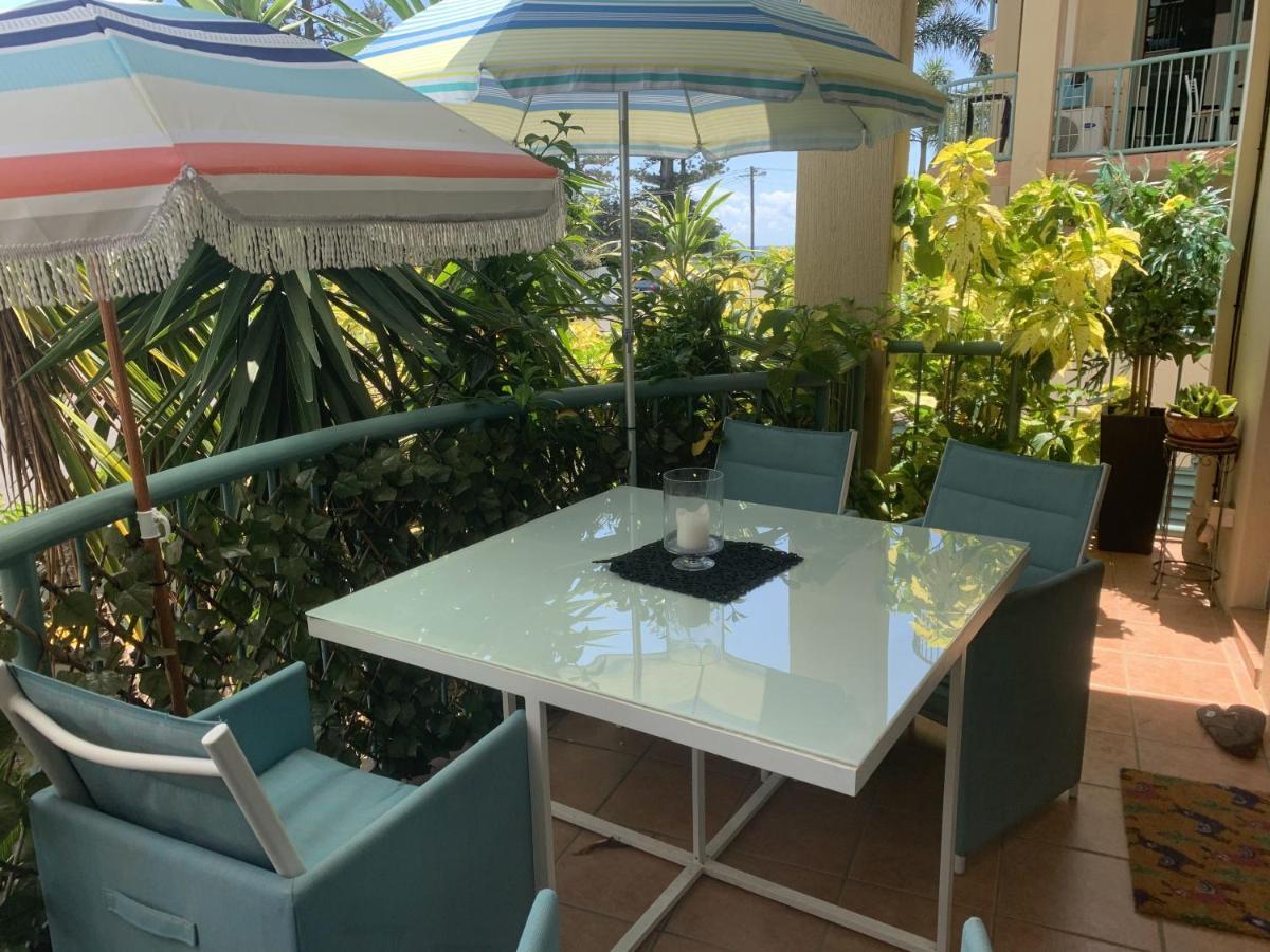 Pacific Place Apartments Gold Coast Esterno foto