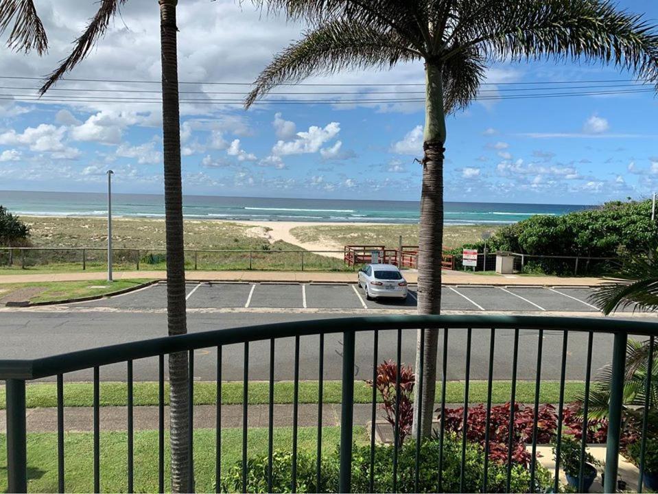Pacific Place Apartments Gold Coast Esterno foto