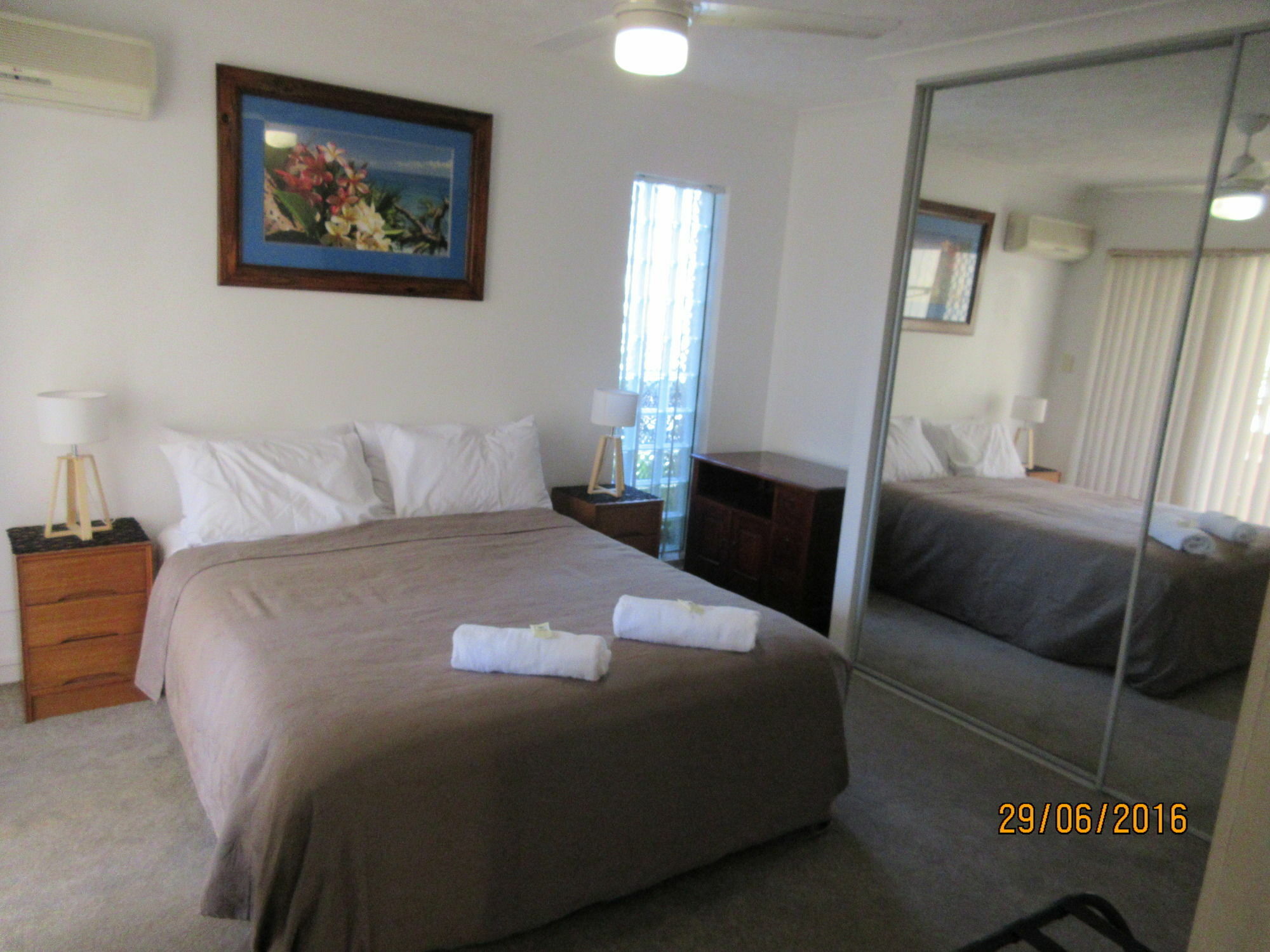 Pacific Place Apartments Gold Coast Esterno foto